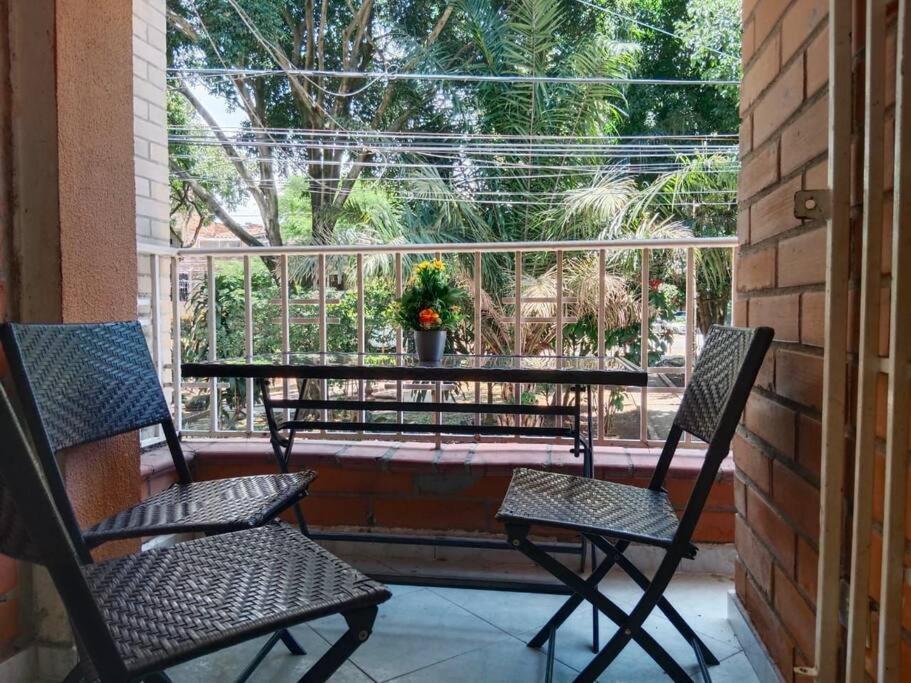 Apartment Amplia Casa Familiar, Comoda Y En Laureles Medellin